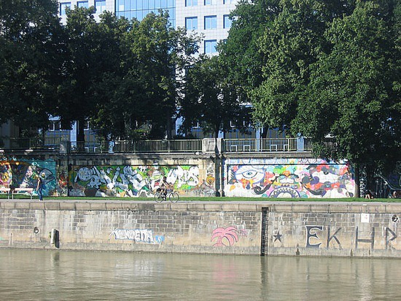 Danube Canal Graffitti