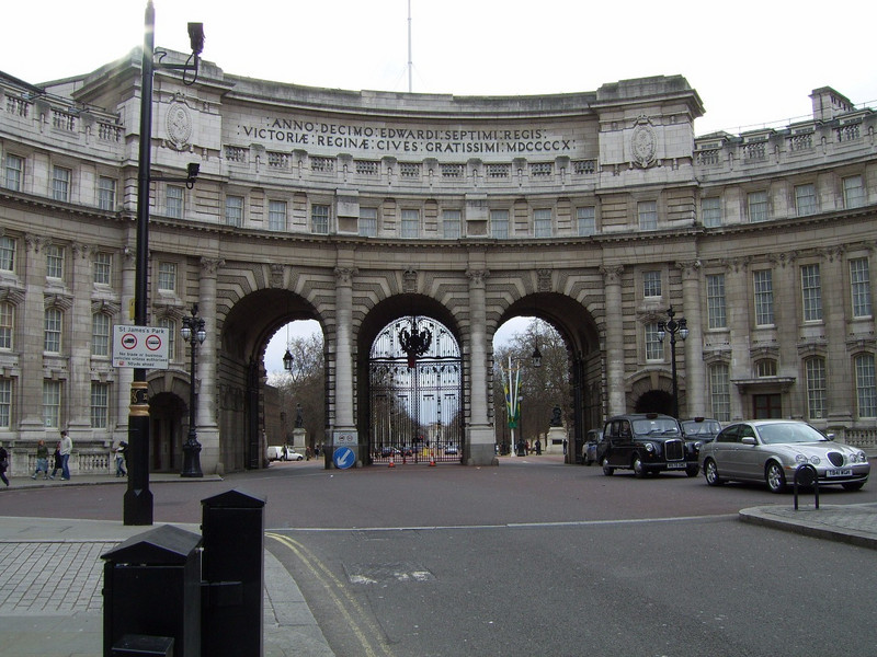 04 Admiralty Arch