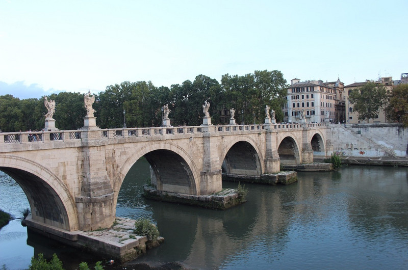 10 Bridge of Saint Angelo
