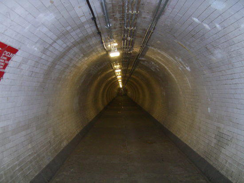 02 Tunnel