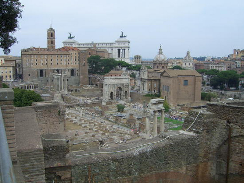 10 View of the forum