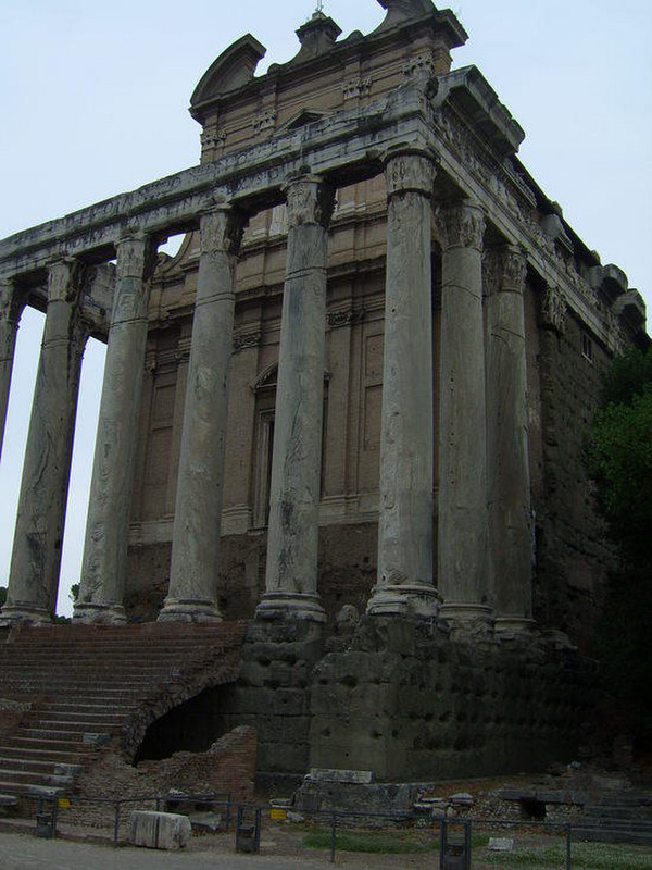 13 Temple in the forum