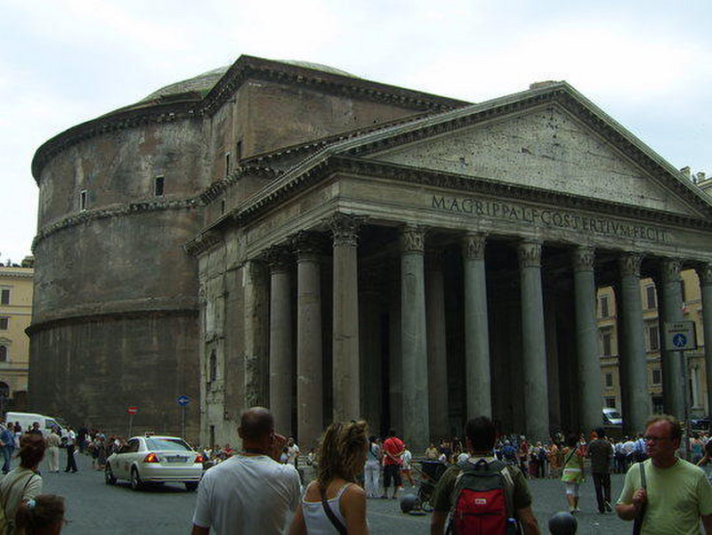 18 Pantheon