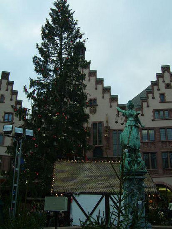 17 Christmas tree