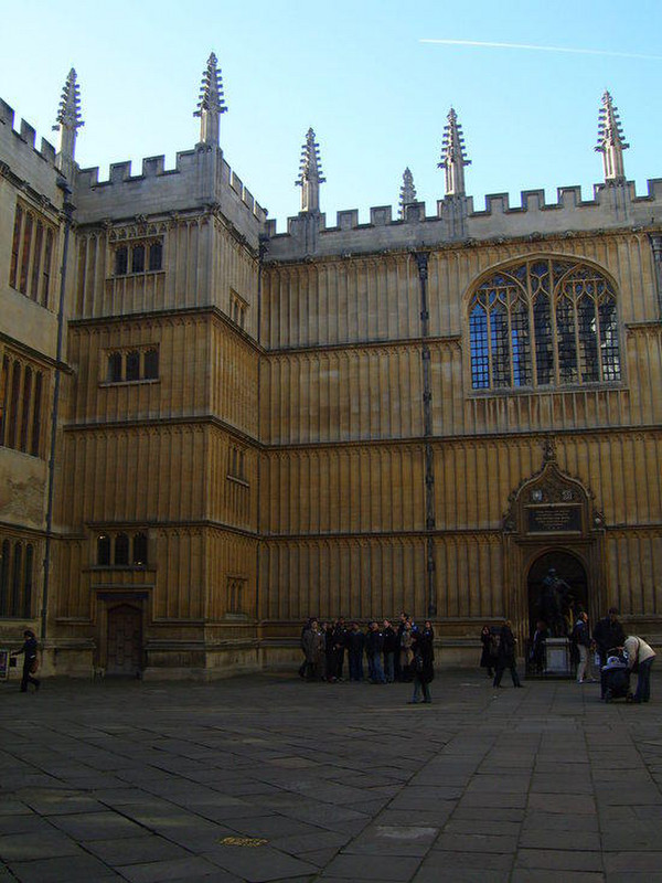 10 Bodleian Library