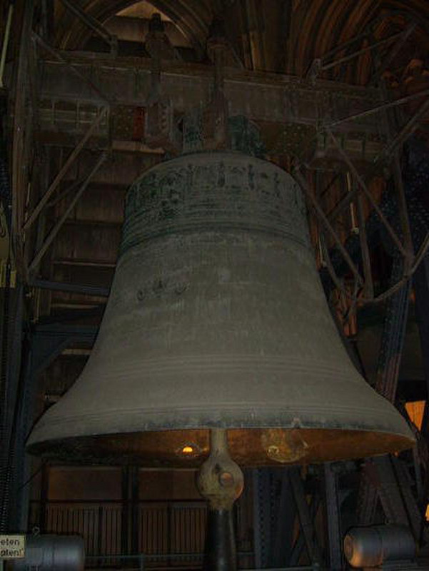 01 Bell