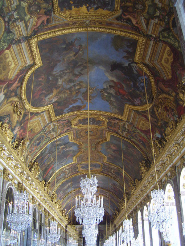 11 Hall of Mirrors