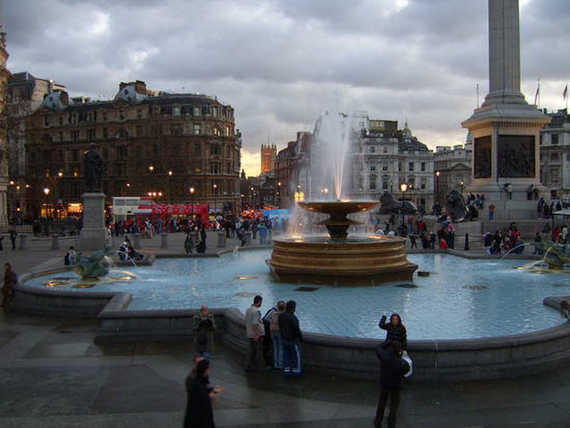 01 Trafalgar Square