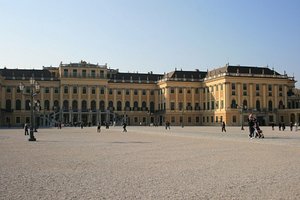 01 Schonbrunn Palace