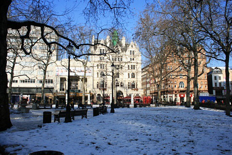 01 Leicester Square