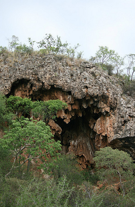 10 Caves