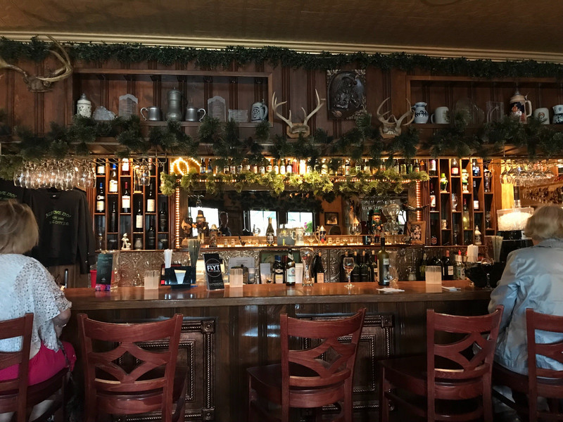 Alpine Inn Bar