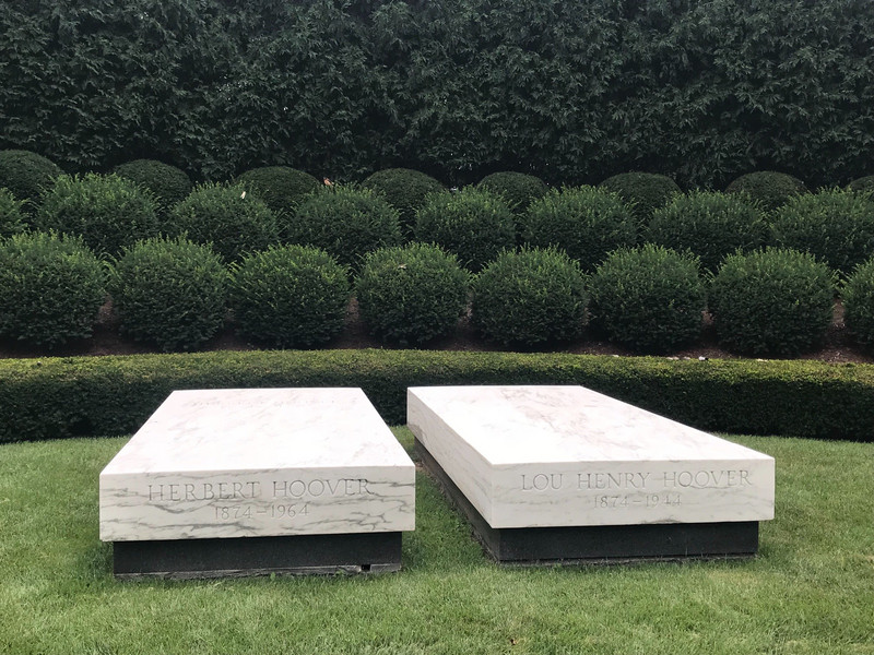 Gravesites of Herbert and Lou Hoover