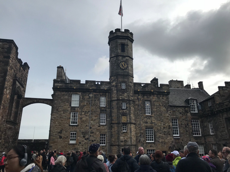 State apartments in Edinburgh Castle 