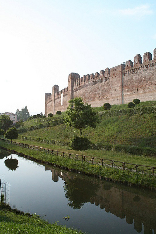 The city walls of Cittadella