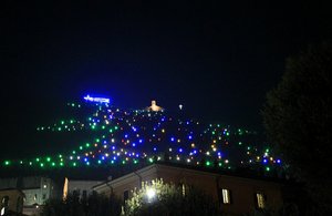 Gubbio - World&#39;s largest Christmas tree