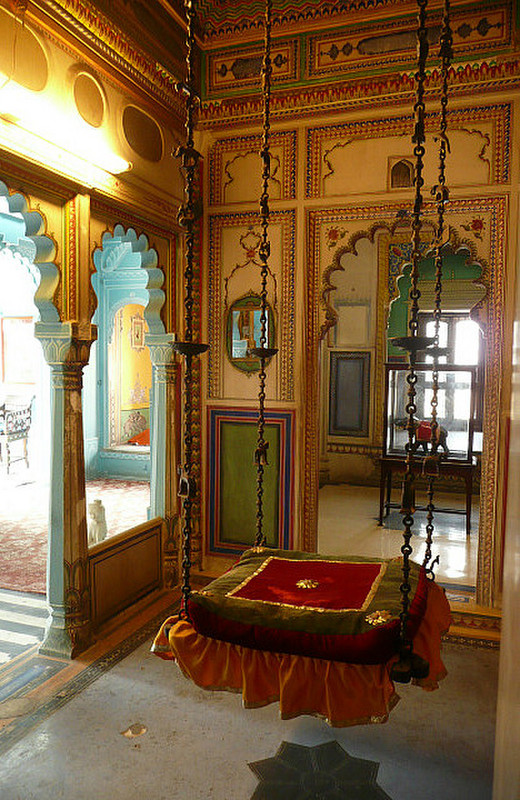 The relaxing room of the Maharani and his wife