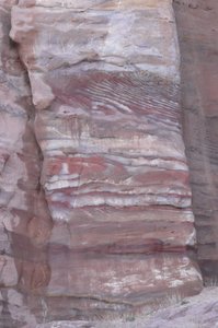 Rock features give spectacular color