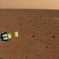 The first color photo of Mars Rover &quot;Curiosity&quot; ;)