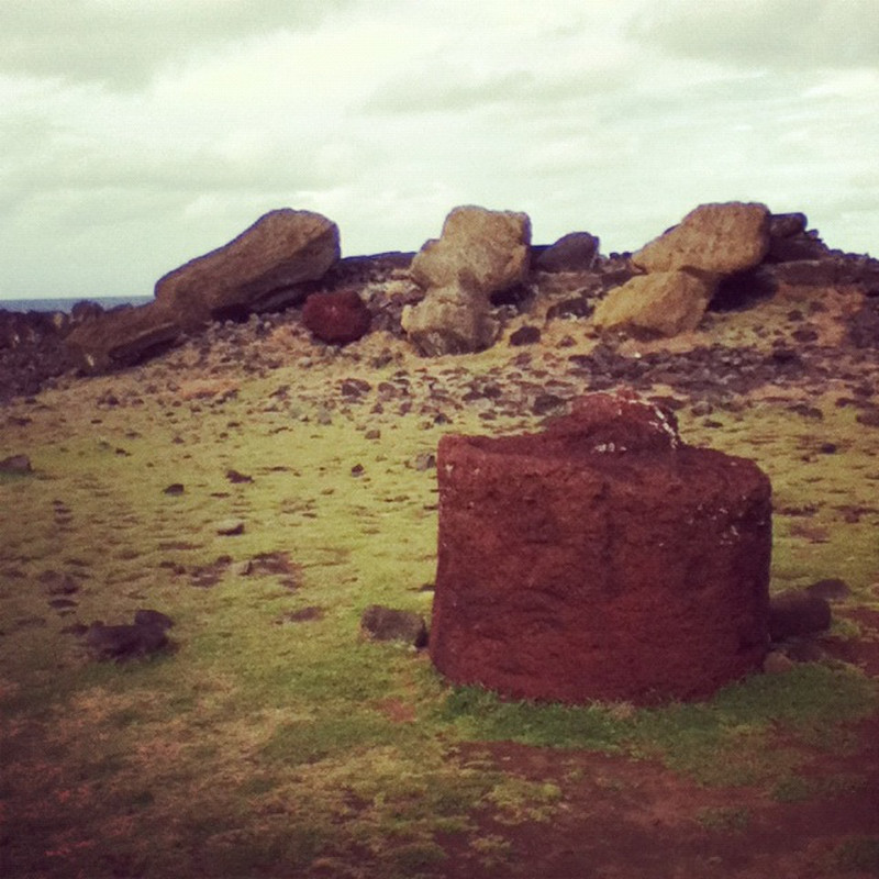 The fallen Moai&#39;s of Akahanga