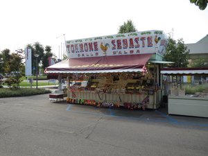 Toronne Candy Stand in Alba