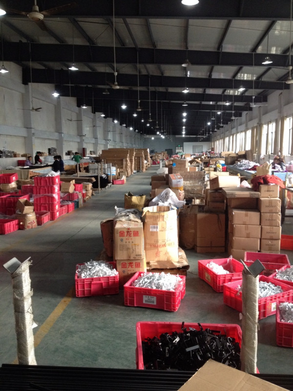 Pre packing goods and assembling in metal factory