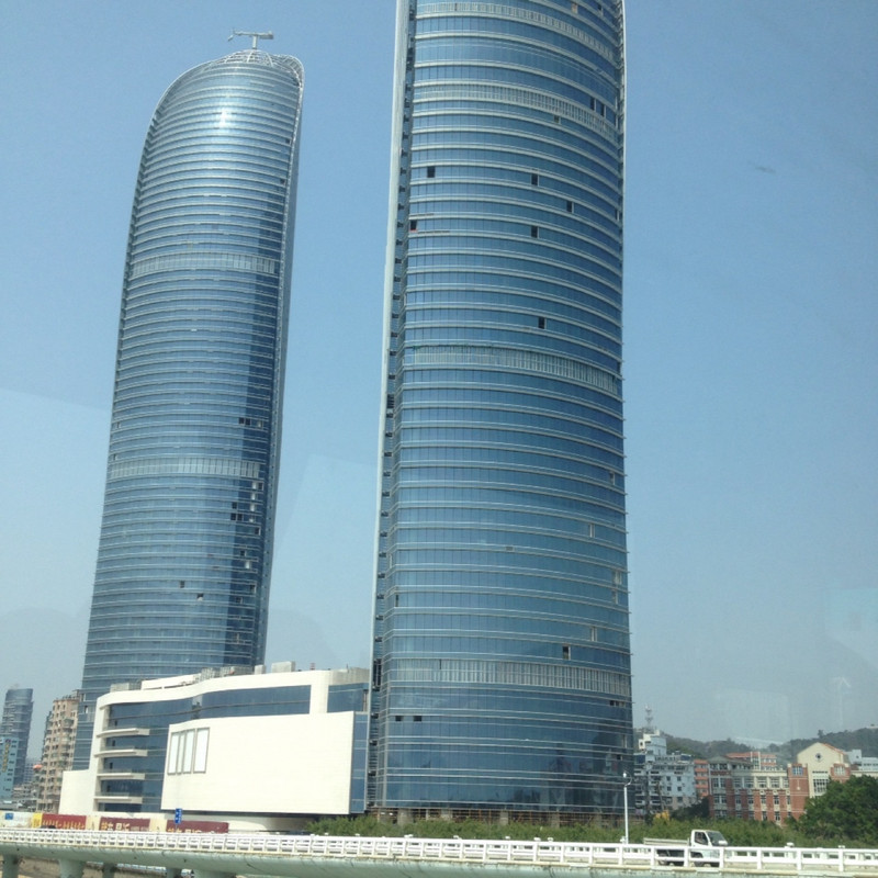 2 new tallest buildings in Xiamem 
