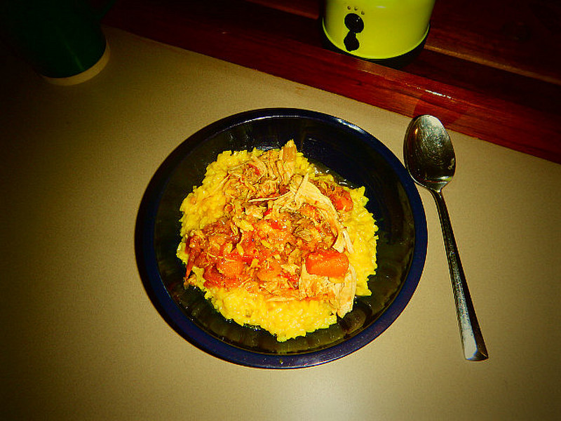 Tony&#39;s Curry Chicken and Saffron rice. YUM!!!