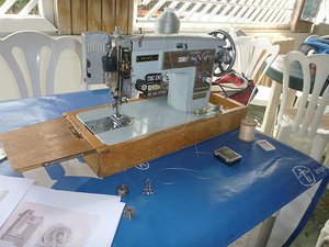 Simunye&#39;s sewing machine