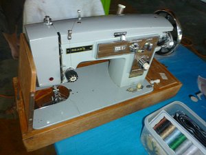 Simunye&#39;s sewing machine.