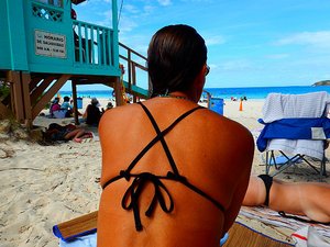 New way to tie bikini-Save the back of your neck!