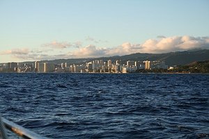 Waikiki Cateraman Cruise - Last Night