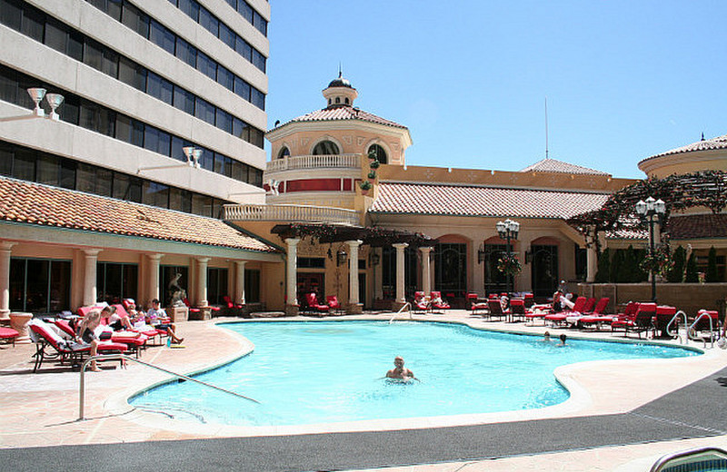 Peppermill Casino + Resort