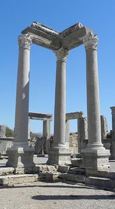 Perge columns