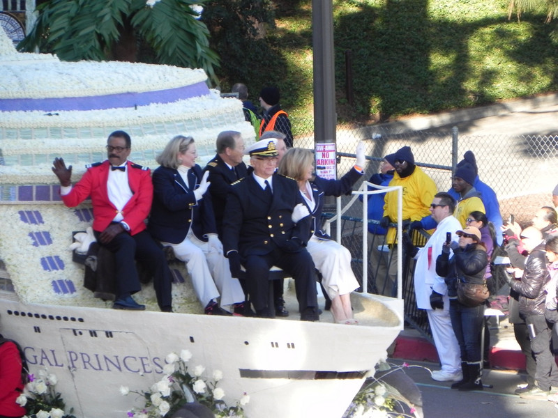 Princess Cruises&#39; 50th anniversary float