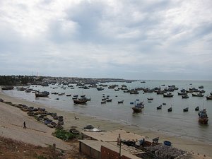 Blick auf den Fischerhafen Mui Ne