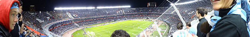 Das Stadion im Panorama.