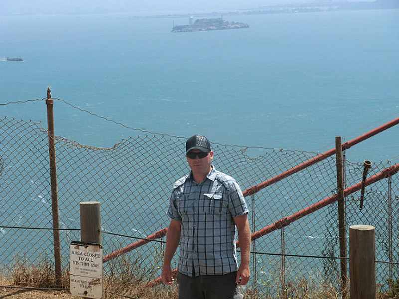 Helge med Alcatraz i bakgrunn