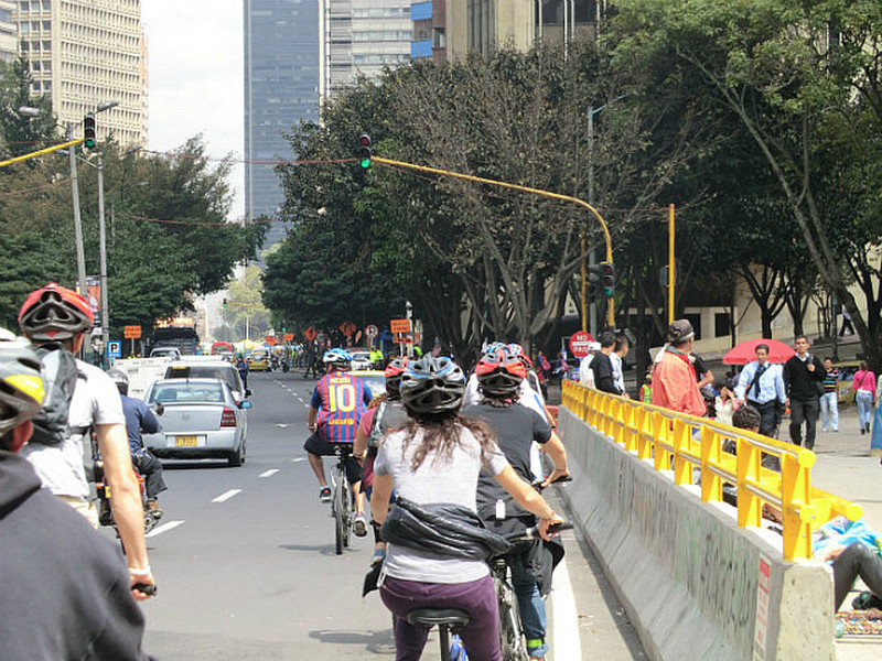 Vi er en del av trafikken i Bogota