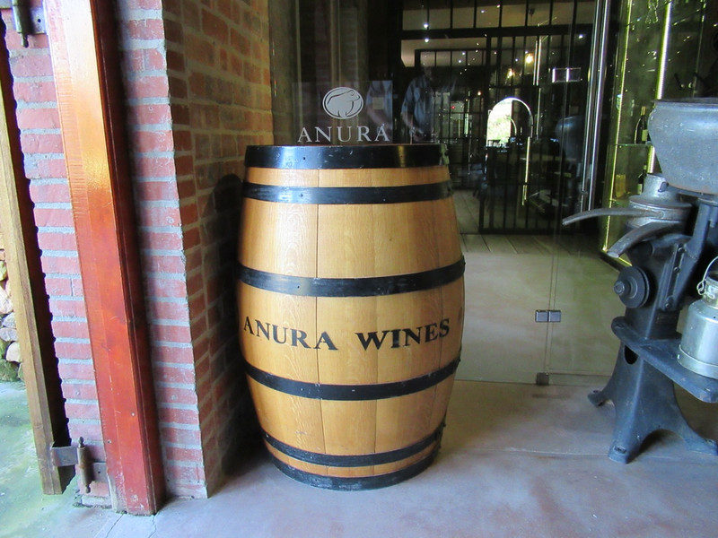 Anura Wines