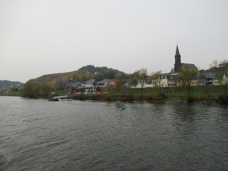 Cruising the Moselle