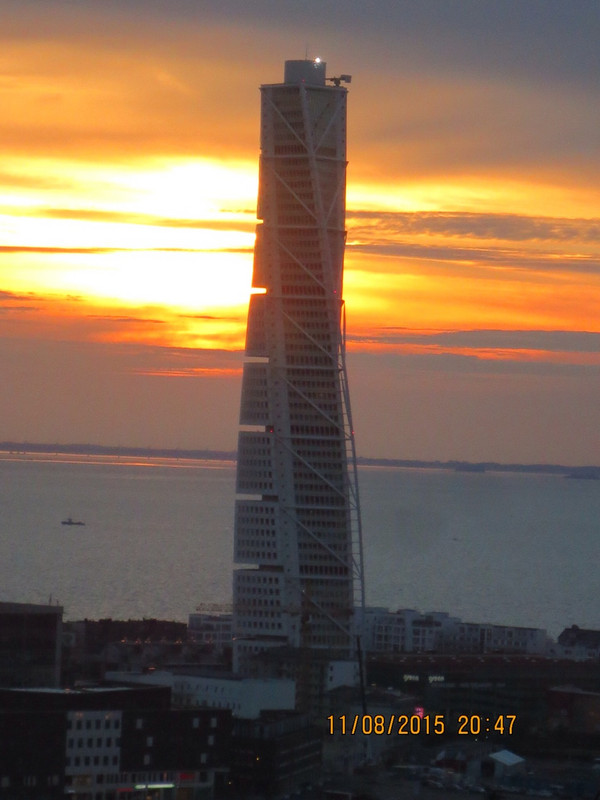Turning Torso residential tower 