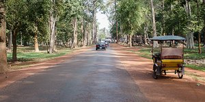 Picturesque roads connecting the Temples of Angkor