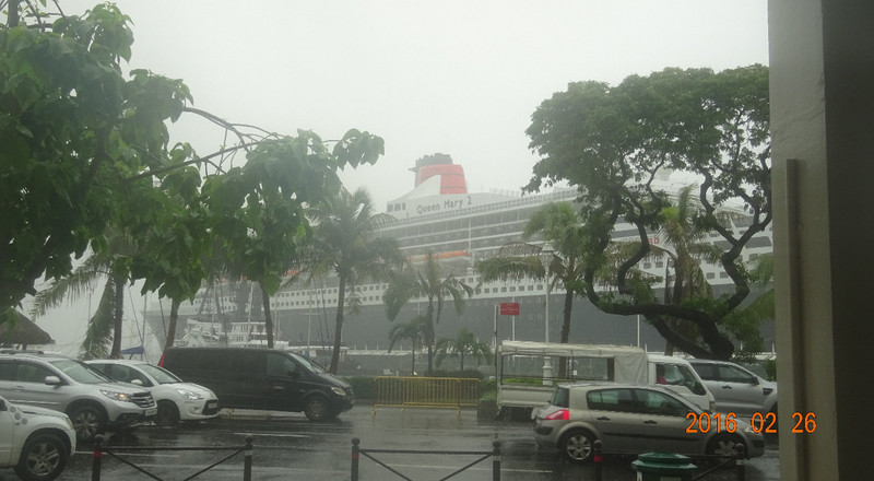 The Queen Mary 2 in Port