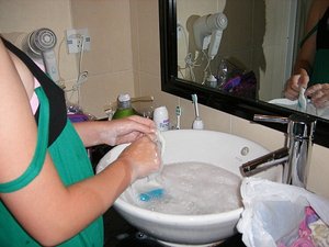 Mel doing the washing