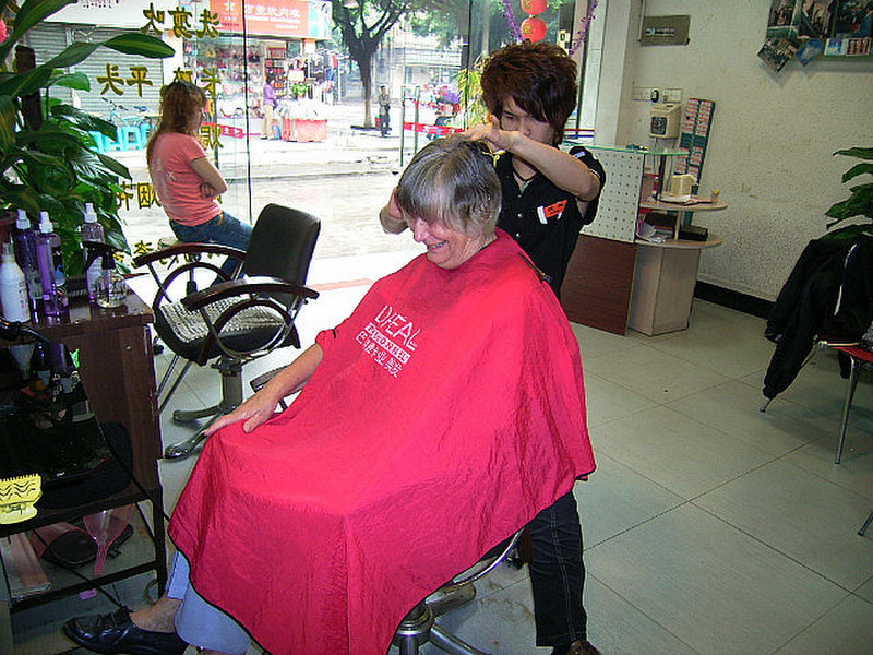 Nana getting haircut