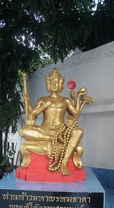 The four-faced Brahma (Phra Phrom) statue