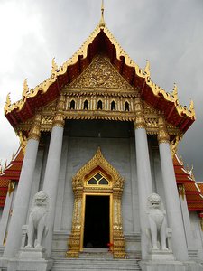 Wat Benchamabophit or Marble temple