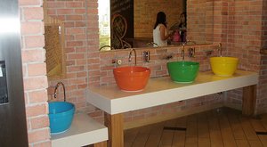 1/ Mixing bowl wash basins