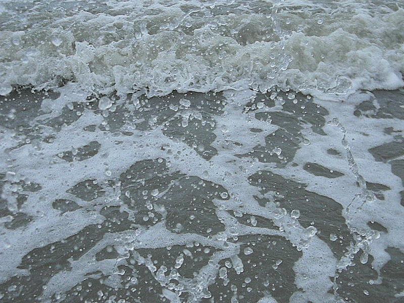The waves make wonderful patterns